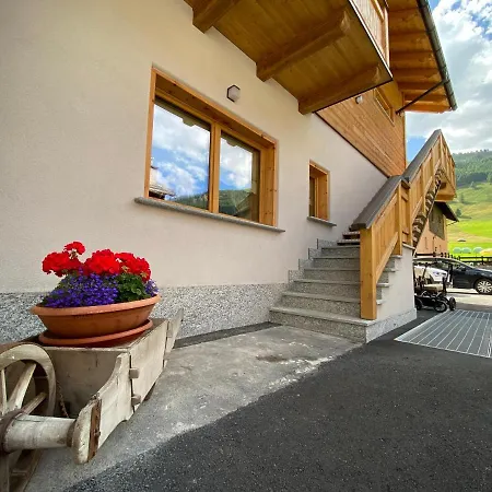 Alaska Charm House Livigno Exterior photo