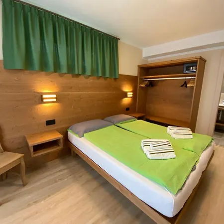 Alaska Charm House Livigno Exterior photo